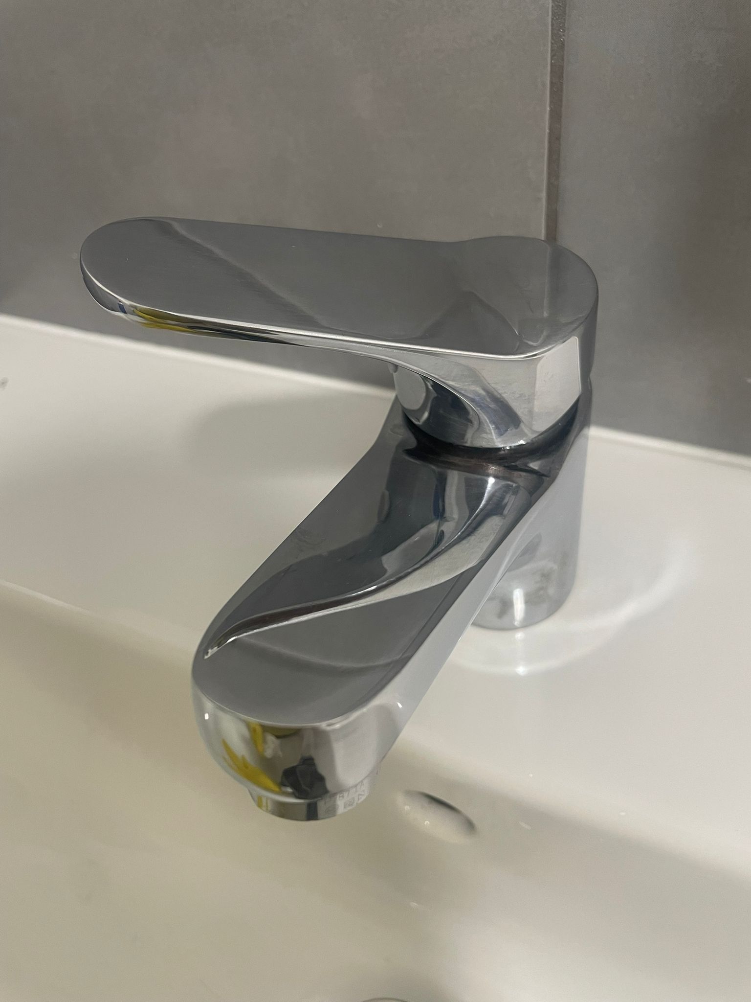 Avant - Robinetterie